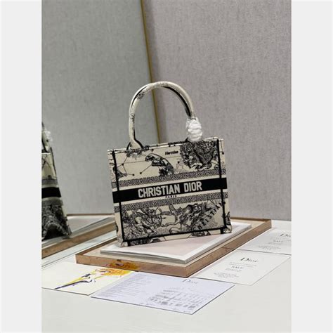 borsa cd dior|pelletterie dior lusso.